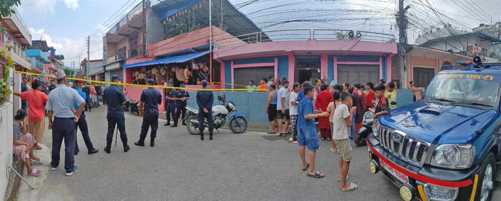 पूर्वपत्नीसहित ३ जनाको हत्या