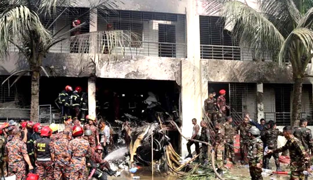 ढाकाको विद्यालयमा विमान दुर्घटनाः मृतकको संख्या २७ पुग्यो