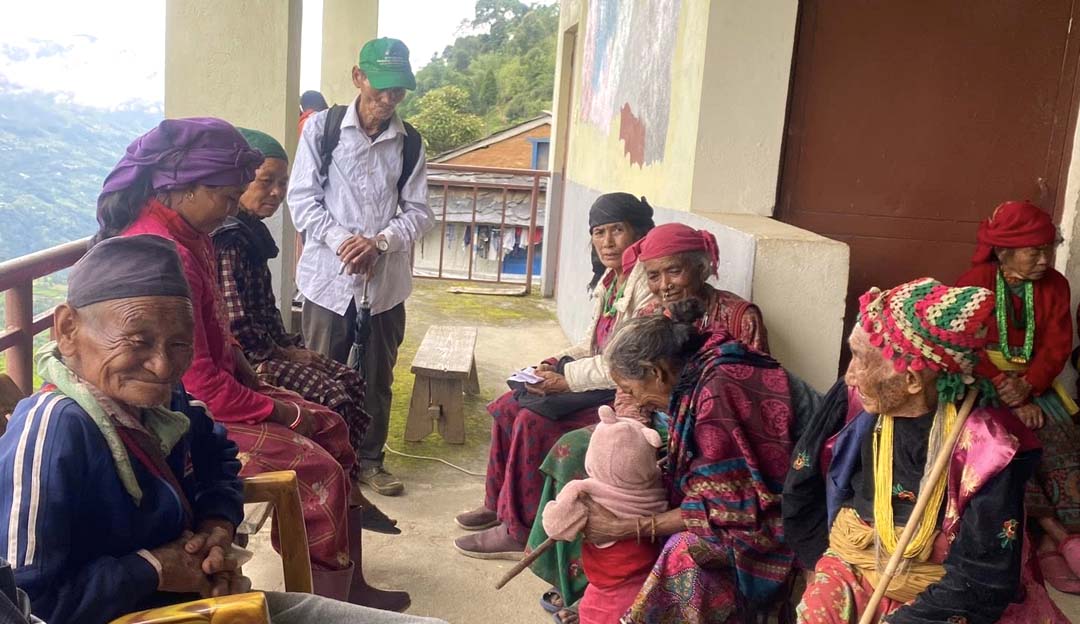 खिजीदेम्बा–५ मा सामाजिक सुरक्षा भत्ता नविकरण सुरु