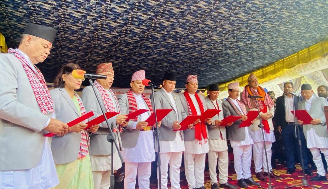 बानियाँको नेतृत्वमा बागमती सरकार गठन, आठ मन्त्रीले लिए शपथ