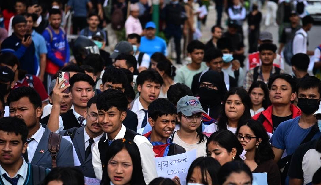 सामाजिक सञ्जाल बन्द र भ्रष्टाचारविरुद्ध जेनजीको प्रदर्शन सुरु