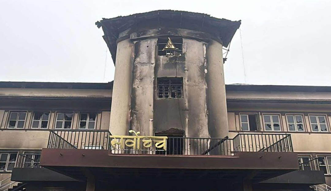 सर्वोच्च अदालतमा आगजनीः सबै डकुमेन्ट नष्ट, मुद्दा सुनुवाइ अनिश्चितकालका लागि स्थगित