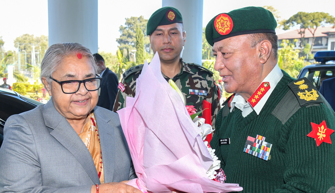 जंगी अड्डामा प्रधानमन्त्री: निर्वाचन सुरक्षाबारे तीन बुँदे निर्देशन