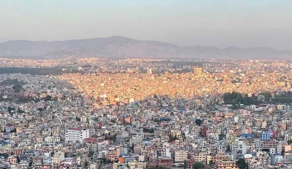 उपत्यकाको न्यूनतम तापक्रम शनिबारभन्दा आइतबार झनै घट्यो