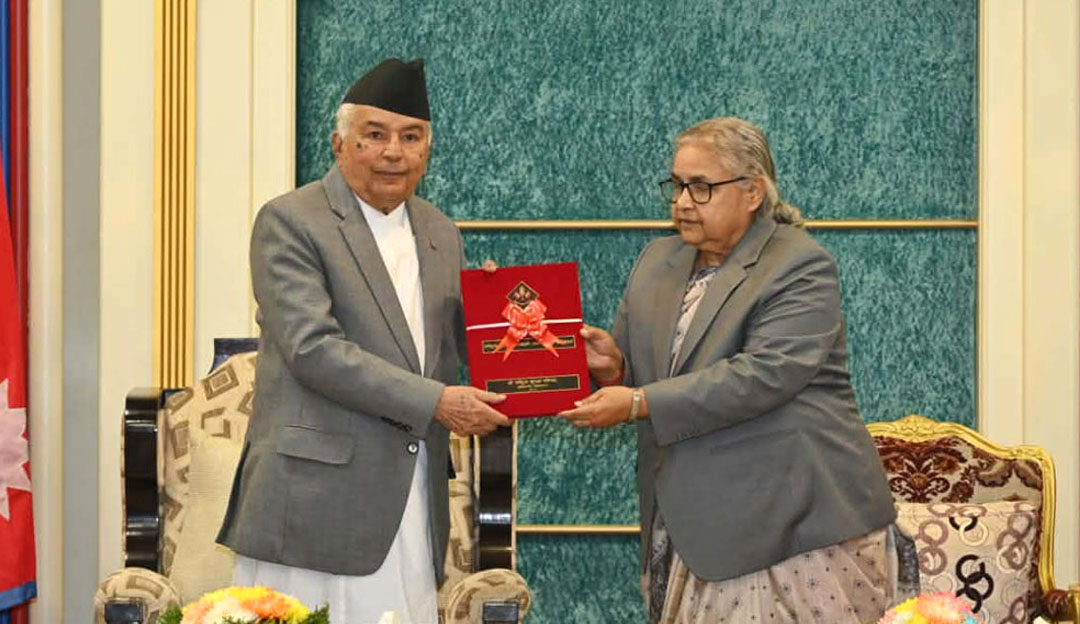 फागुन २१ को निर्वाचनमा पूर्ण ध्यान केन्द्रित गर्न राष्ट्रपतिको सुझाव