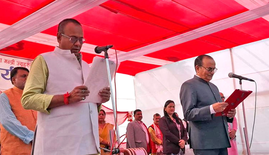 मधेश प्रदेशका नवनियुक्त मुख्यमन्त्री यादवले सपथ लिए