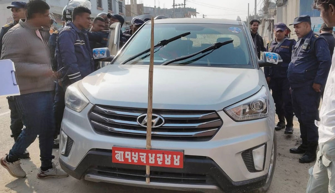 रौतहटमा रास्वपा उम्मेदवार सवार गाडीको ठक्करबाट ४ वर्षीया बालिकाको मृत्यु