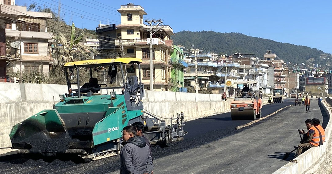 सूर्यविनायक–धुलिखेल सडक विस्तारमा प्रगति: ६७ प्रतिशत काम सकियो, म्याद थपेर निर्माण तीव्र
