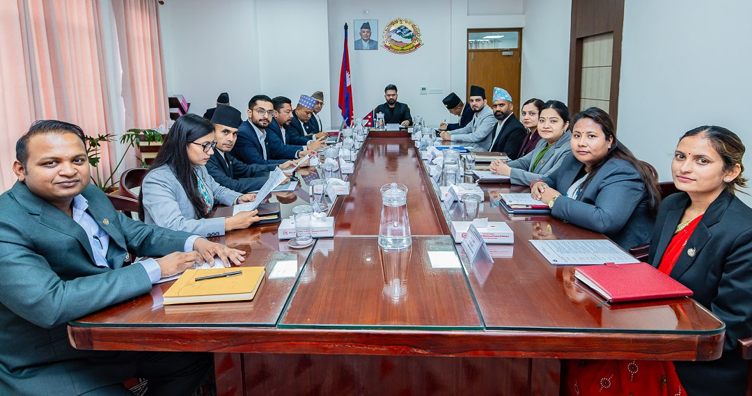 मन्त्रिपरिषद्का निर्णय: दुई दिन बिदा, वैशाख १५ देखि नयाँ शैक्षिक सत्र