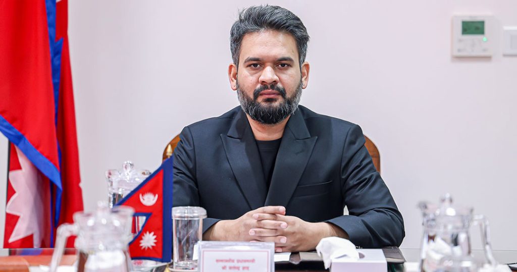 सुनसरी घटनापछि प्रधानमन्त्रीको अपिल: संयम अपनाऔँ, दोषीलाई कानुनअनुसार कारबाही हुन्छ