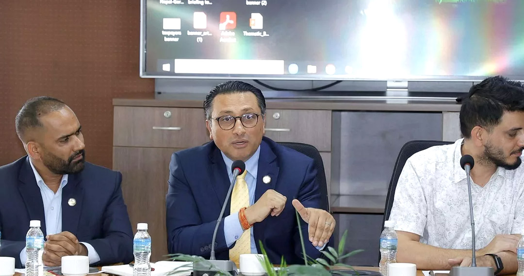 विपद् राहतमा ढिलाइ नगर्न अर्थमन्त्री वाग्लेको निर्देशन, व्यवसाय पुनरुत्थान प्याकेज ल्याउने तयारी